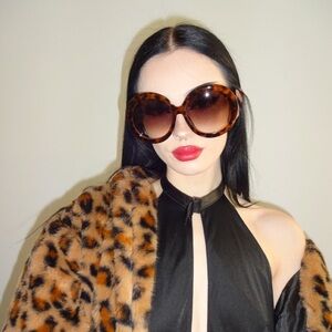 Oversized Tortoiseshell Round Sunglasses - Brown